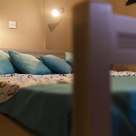 Annita Court Block B, Apt6 아이아 나파 외부 사진